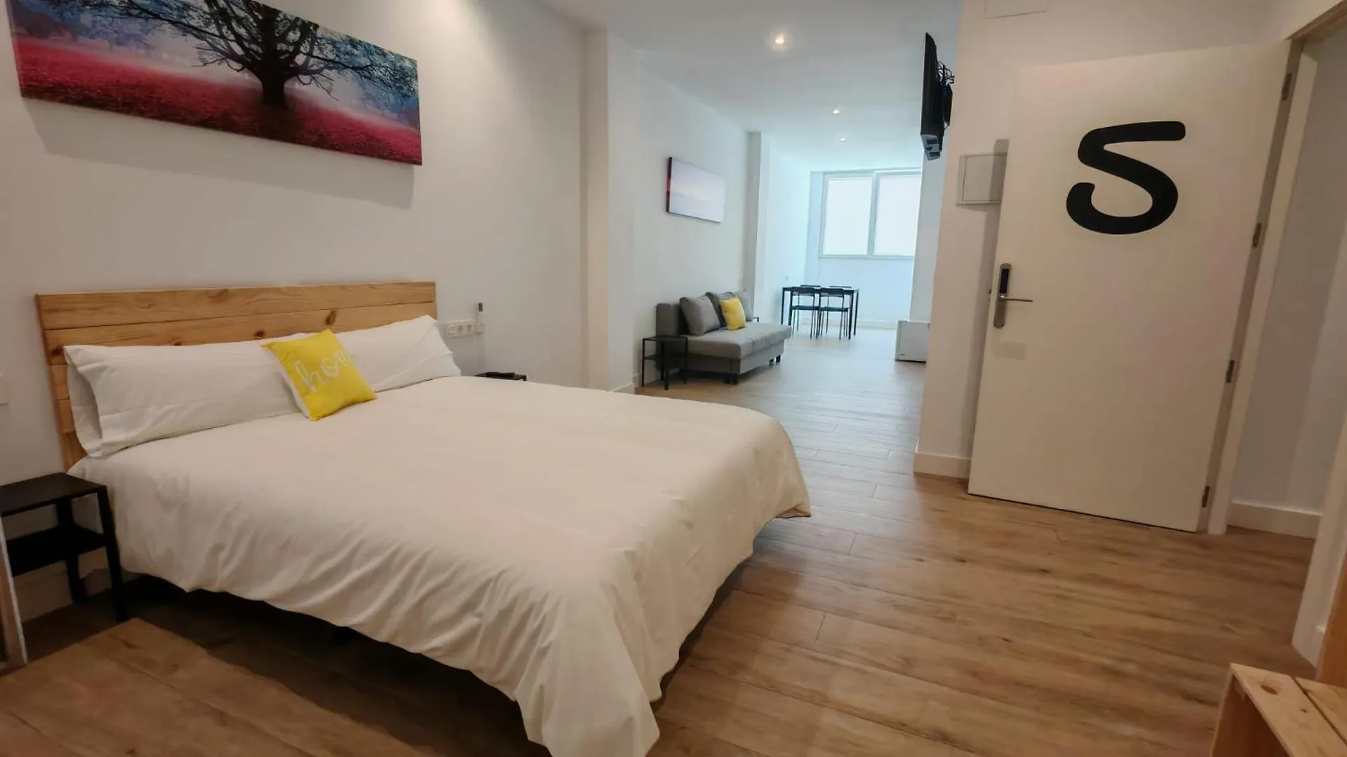 Bilbao Rooms & Kitchen Rekalde